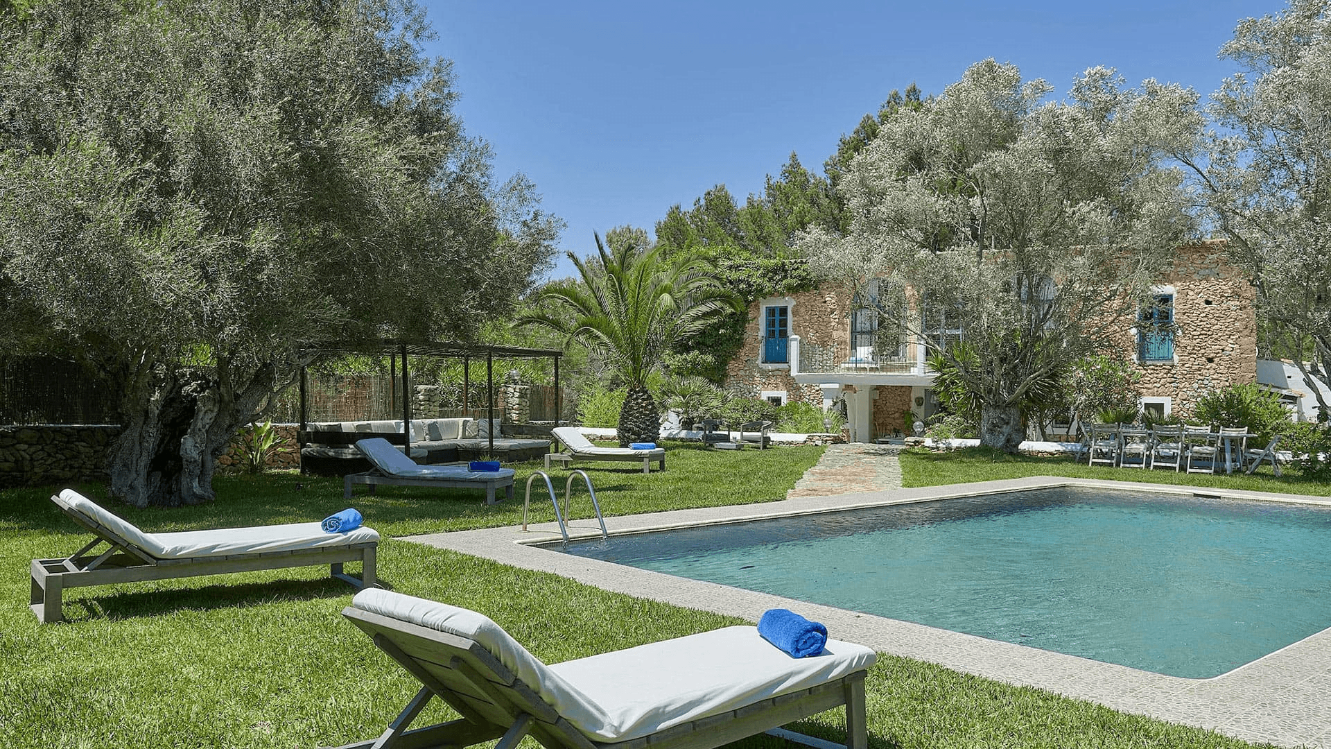 Casa Ginger , Vakantiehuis, Ibiza, people: 12