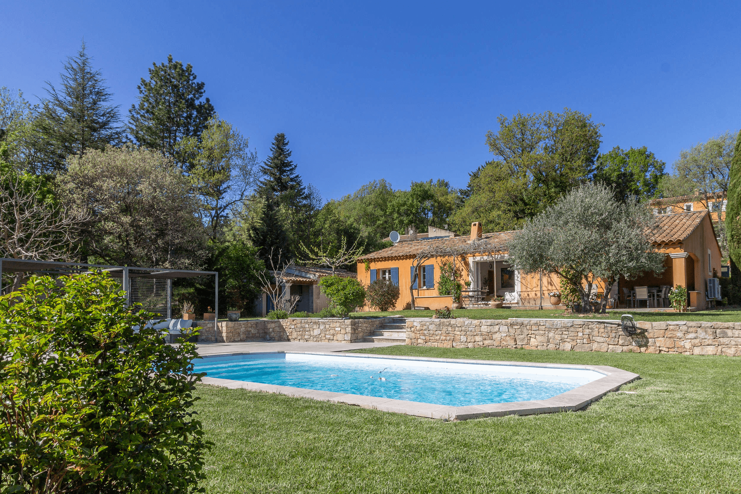 Villa Mirabeau, Vakantiehuis, Provence, people: 6