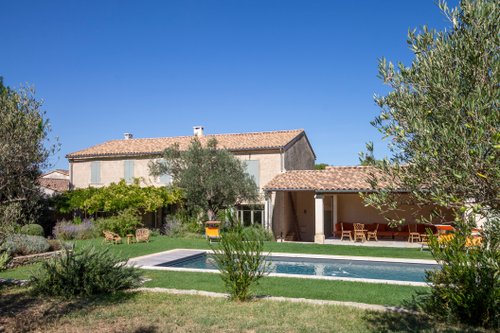 Holiday rental with pool La Petite Glycine in Provence